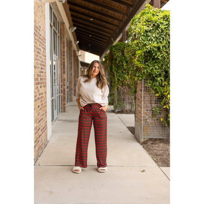 Julia Rose Noelle Plaid Pajama Pants with pockets and drawstring waist
Buttery soft plaid pajama pants for women by Julia Rose”