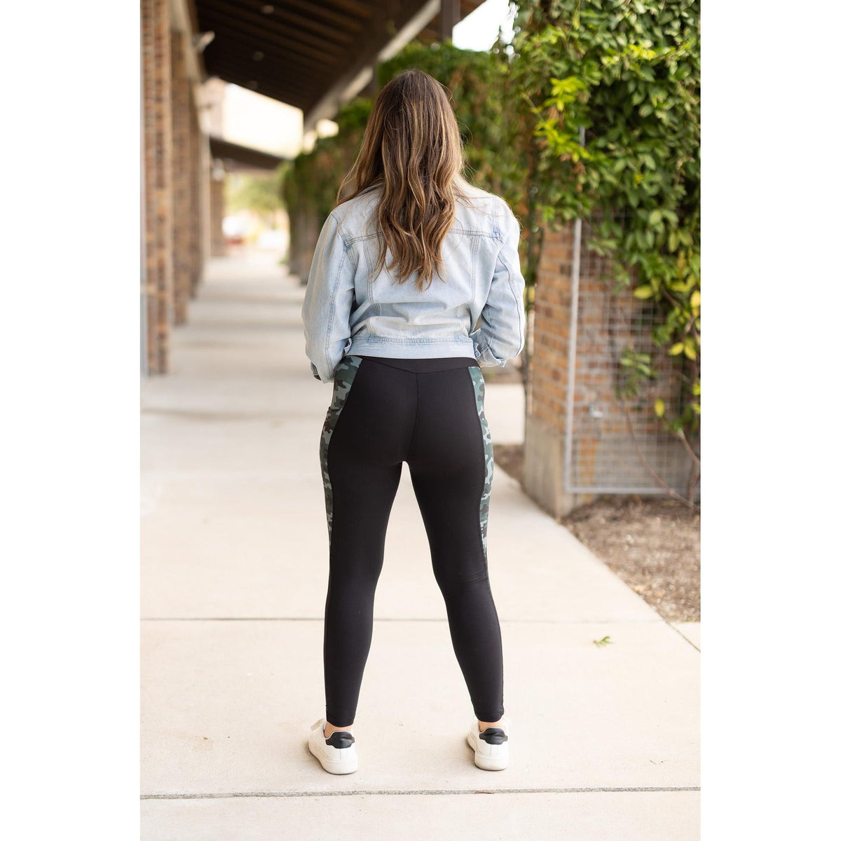 High waisted camo leggings with slimming side panels