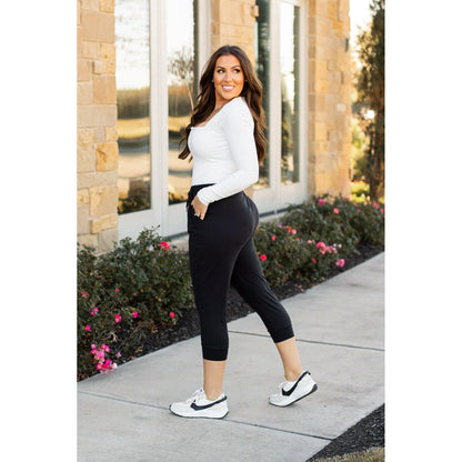 Ready to Ship  | The Sierra - Cropped Joggers
