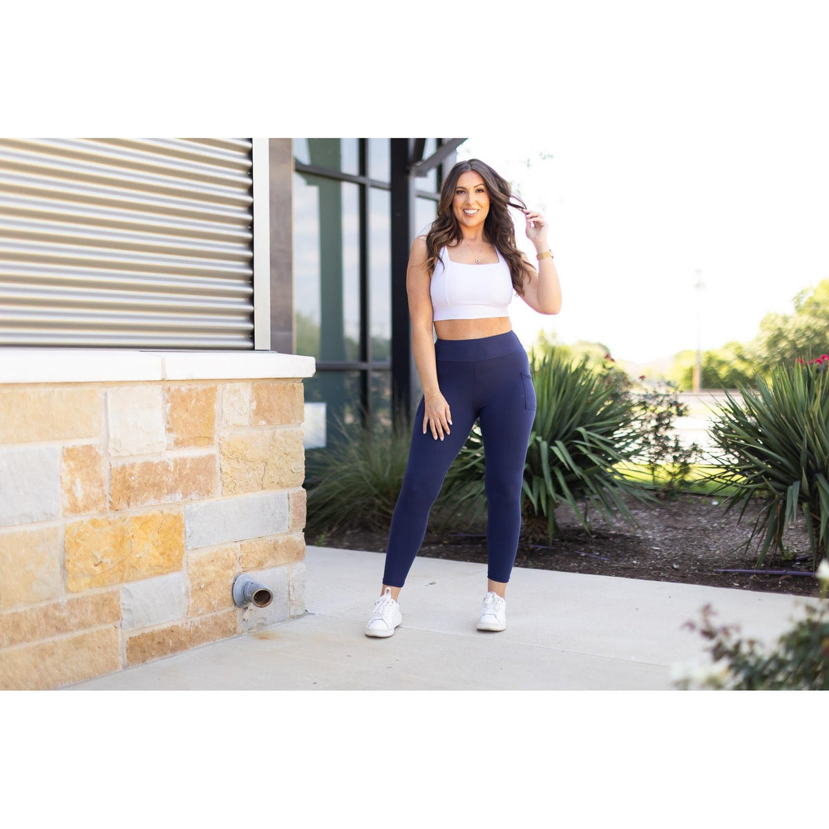Julia Rose The Riley navy 7/8 ankle length leggings with pockets, high-waisted women’s leggings