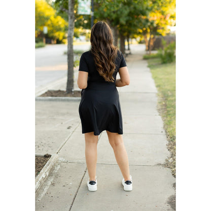Julia Rose Dakota Dress women’s boutique midi dress front view, Woman wearing Julia Rose Dakota Dress casual everyday outfit