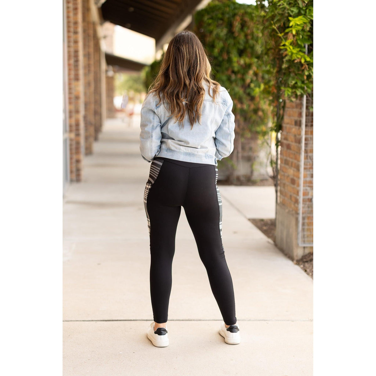 High waisted black leggings with plaid side panel