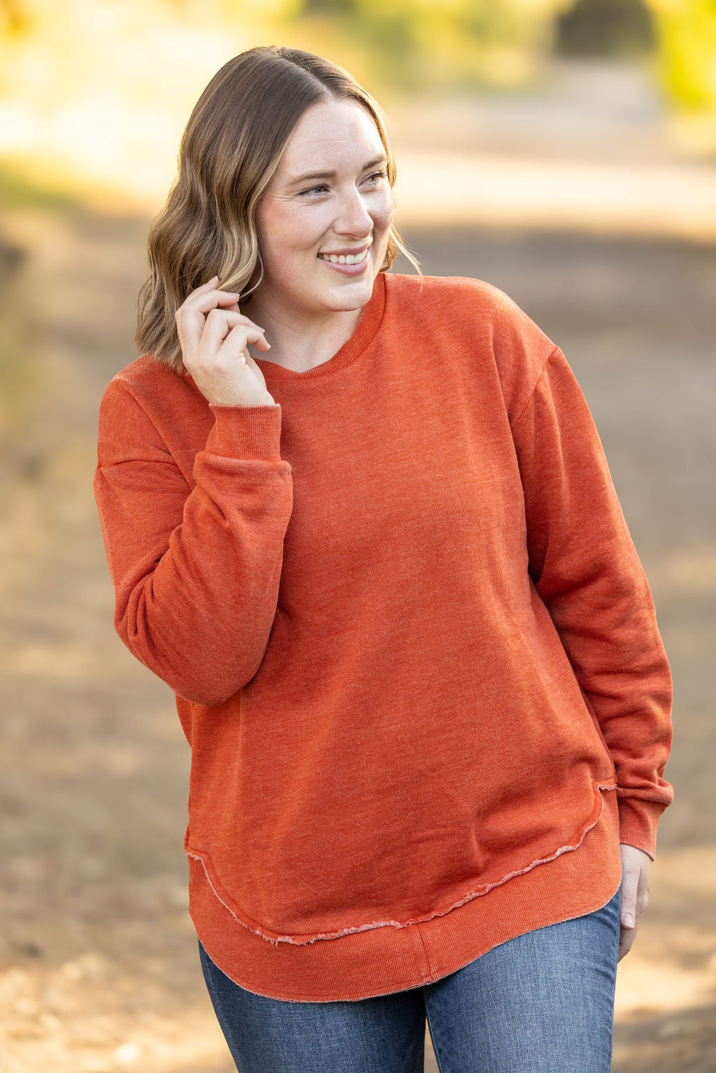 IN STOCK Vintage Wash Pullover - Rust - Large