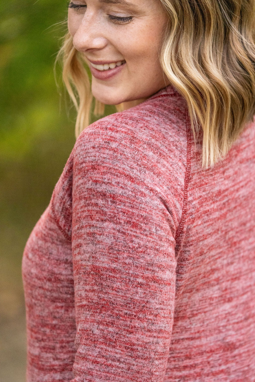 IN STOCK Hannah Pocket Pullover - Red Large