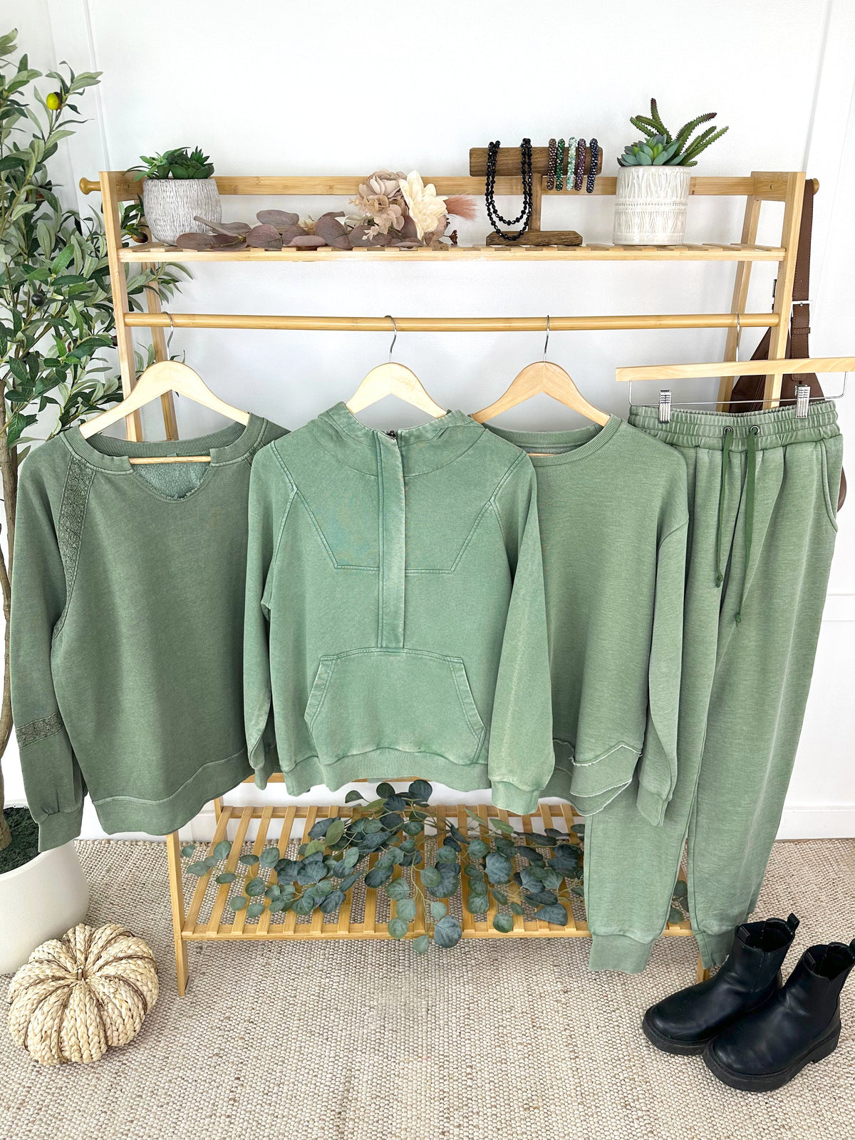 IN STOCK Vintage Wash Joggers - Olive