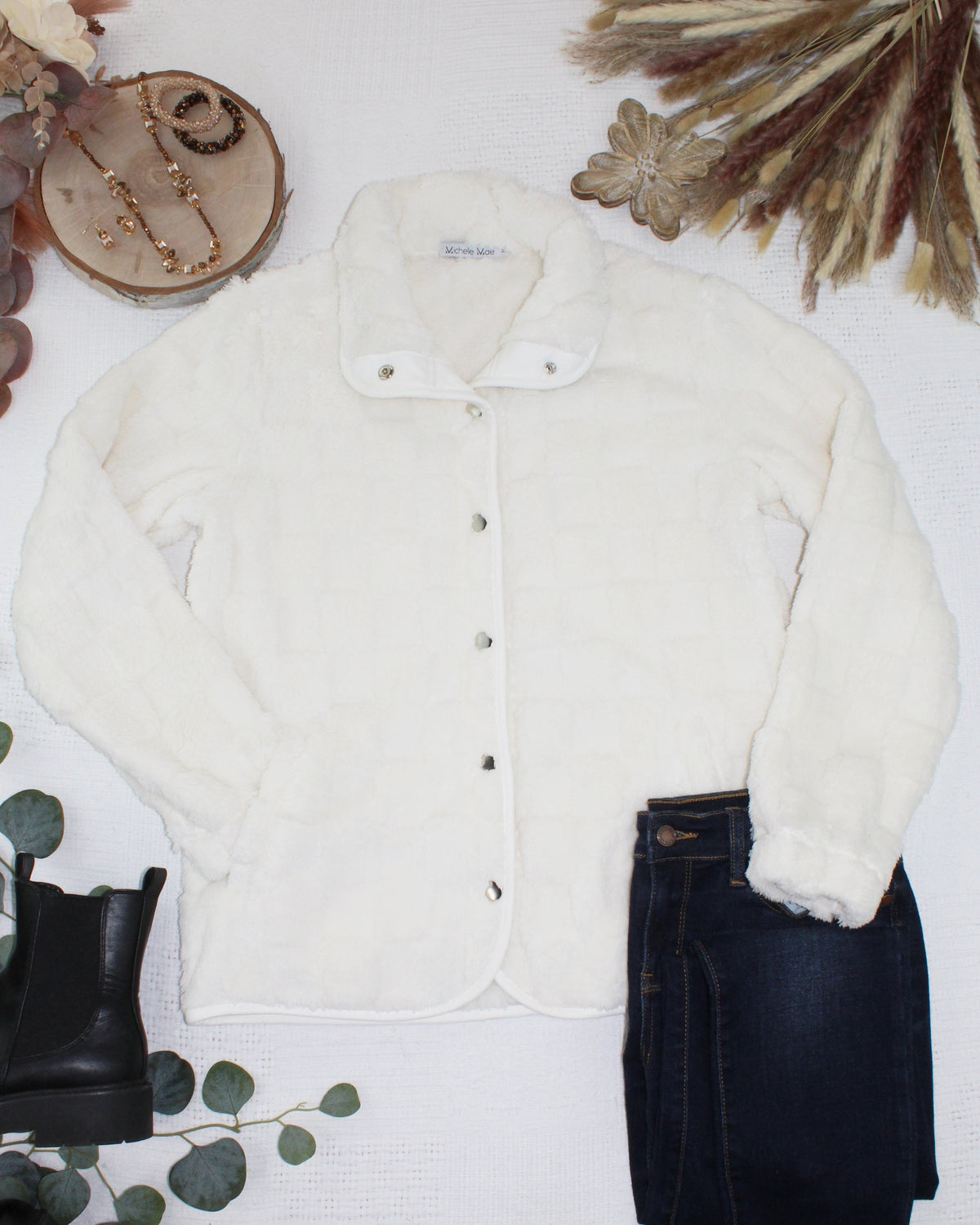 IN STOCK Checkered Snap Sherpa - Ivory